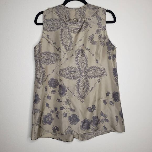 CAbi| Floral Silk Ruffle Blouse - Picture 2 of 10